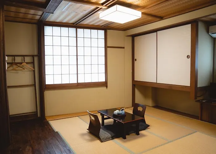 Kyo No Yado Sangen Ninenzaka